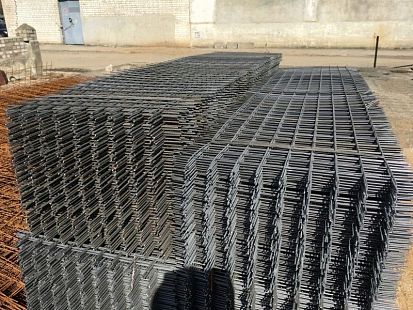 Сетка стальная 0,30 мм 0,8х0,8 мм 1,4 м 12Х18Н10Т